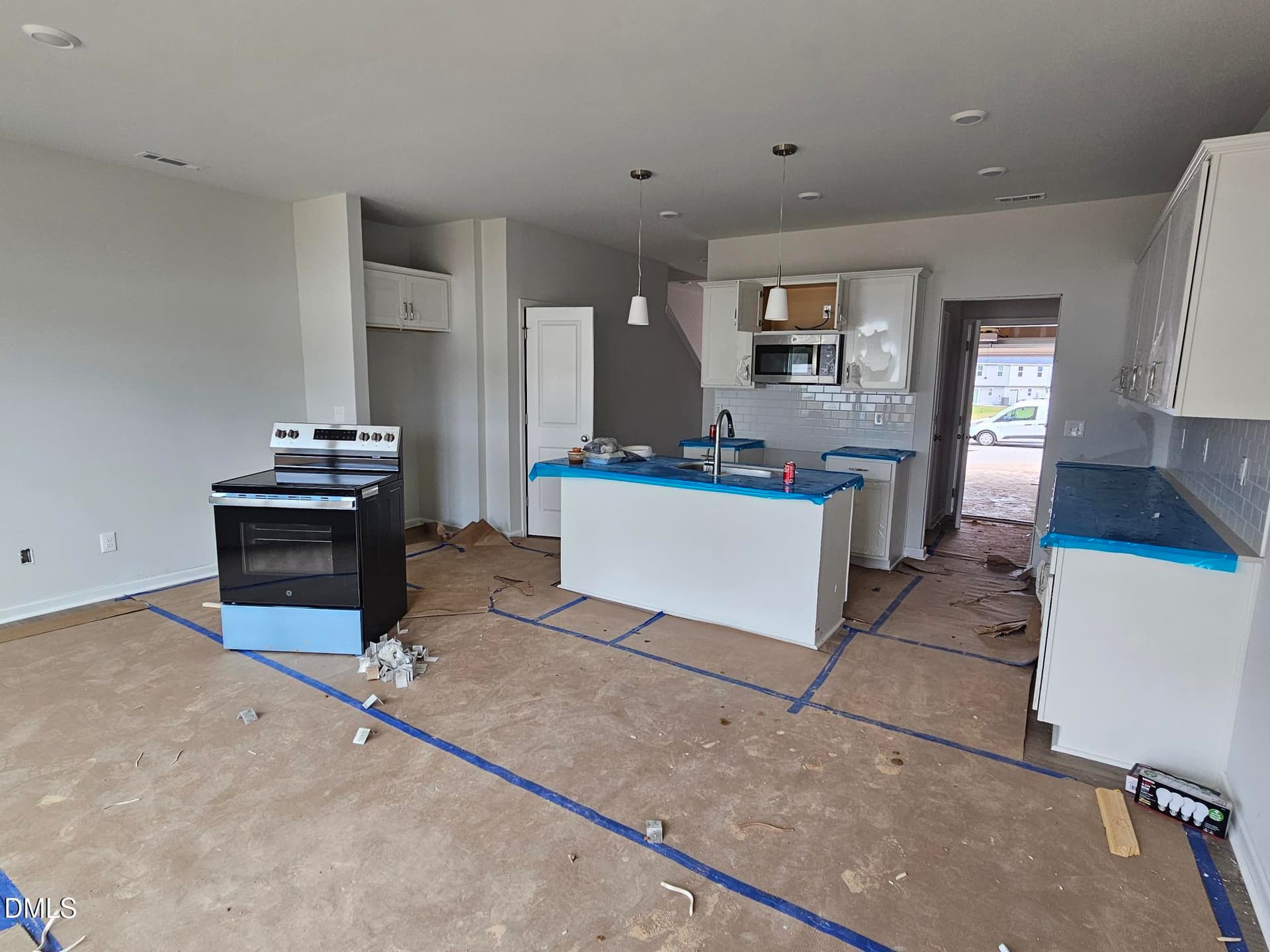 Great Room - 332 Laforce Lane 73, Sanford, NC 27332