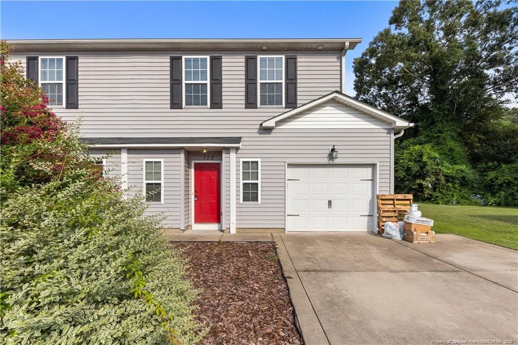 Photo 2 - 125 Burgess Lane, Raeford, NC 28376