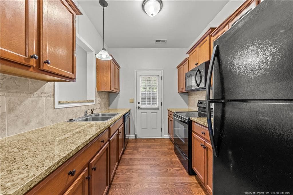 Photo 6 - 125 Burgess Lane, Raeford, NC 28376
