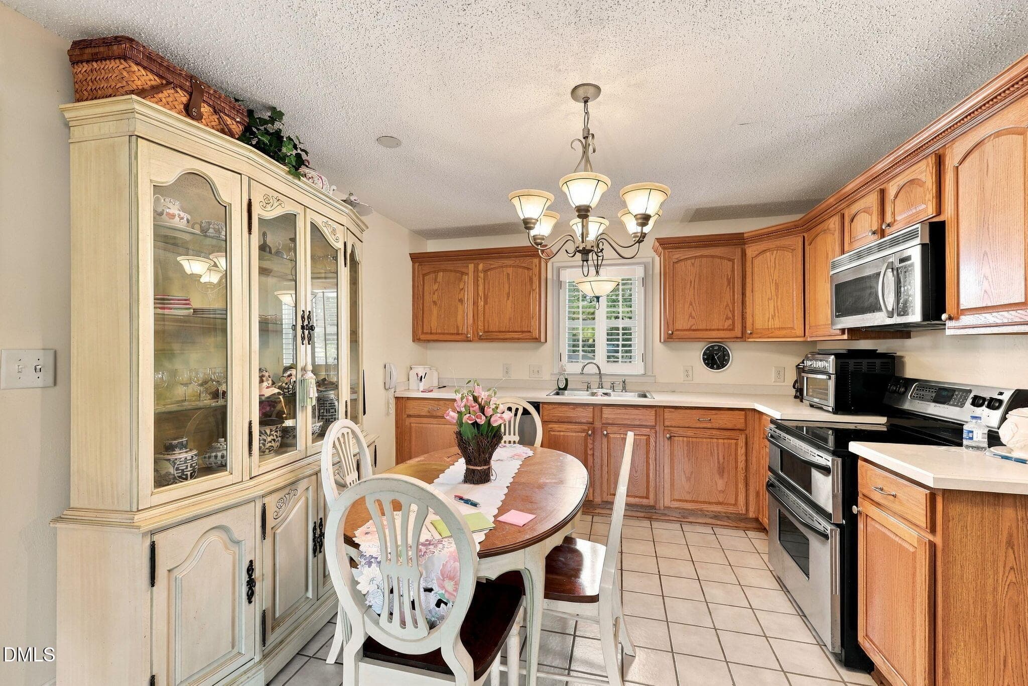 7-web-or-mls-9L1A0916 - 717 Tingen Road, Apex, NC 27502, Apex