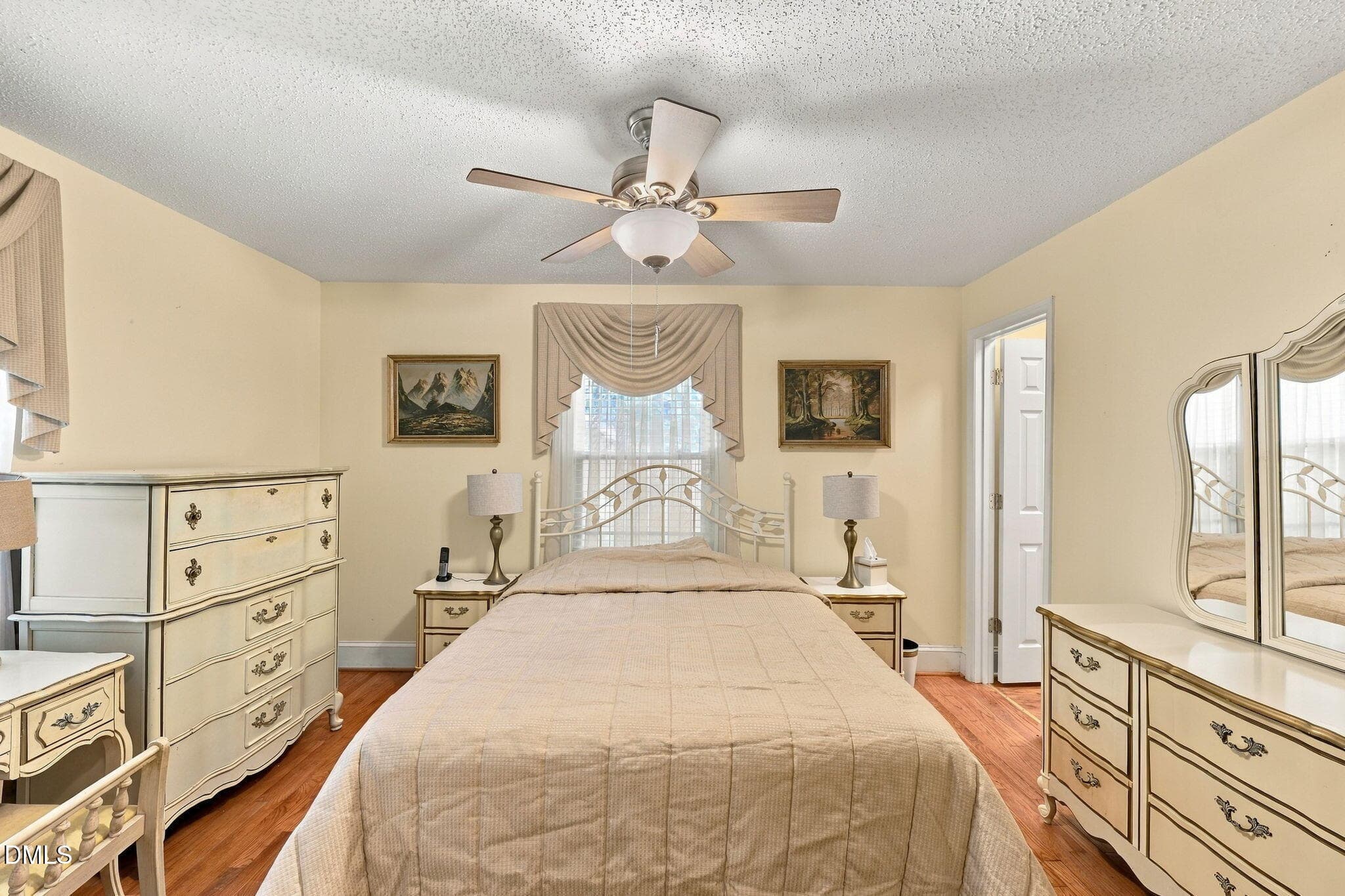 16-web-or-mls-9L1A0946 - 717 Tingen Road, Apex, NC 27502, Apex