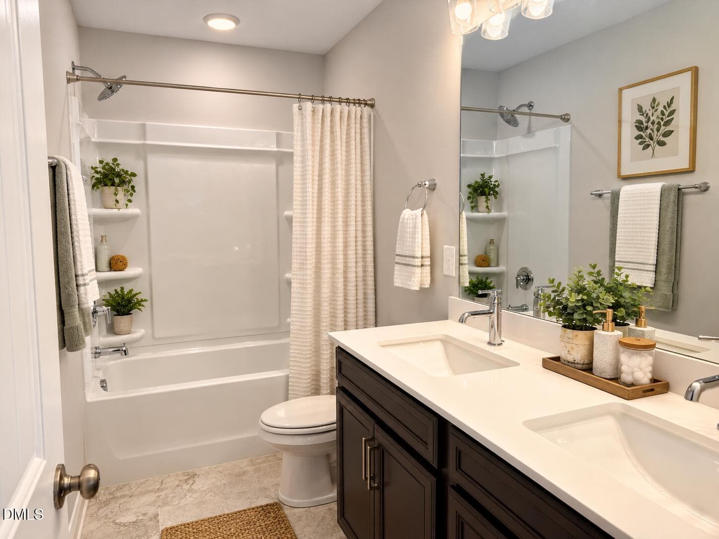 Guest Bath - 2865 Needham Lane Ne 7, Haw River, NC 27258