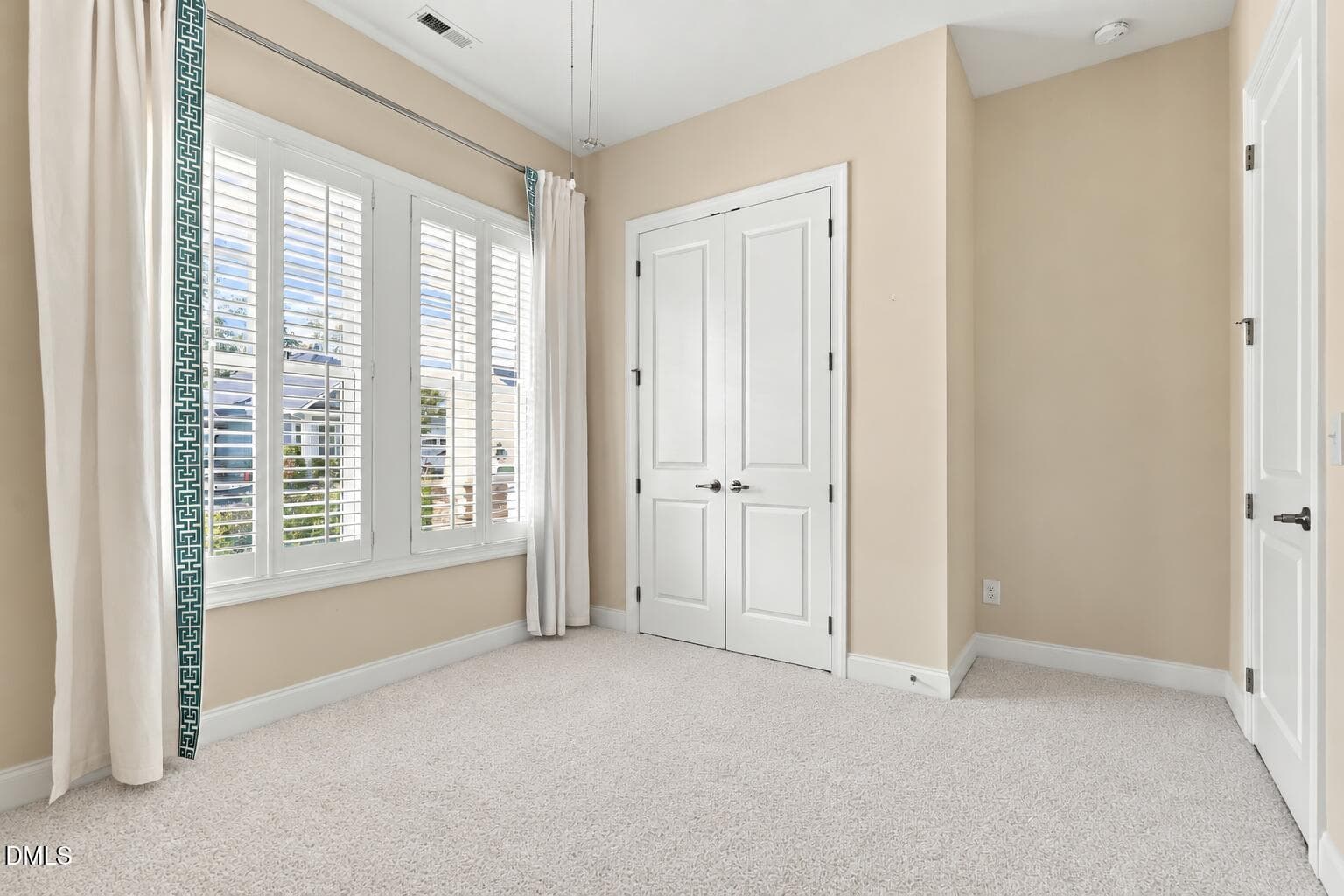 Professionally cleaned bedroom carpet - 312 Middleton Place, Chapel Hill, NC 27516, Chapel Hill