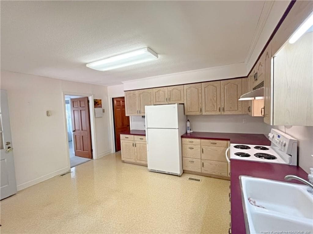 Photo 27 - 1904 Lord Ashley Drive, Sanford, NC 27330