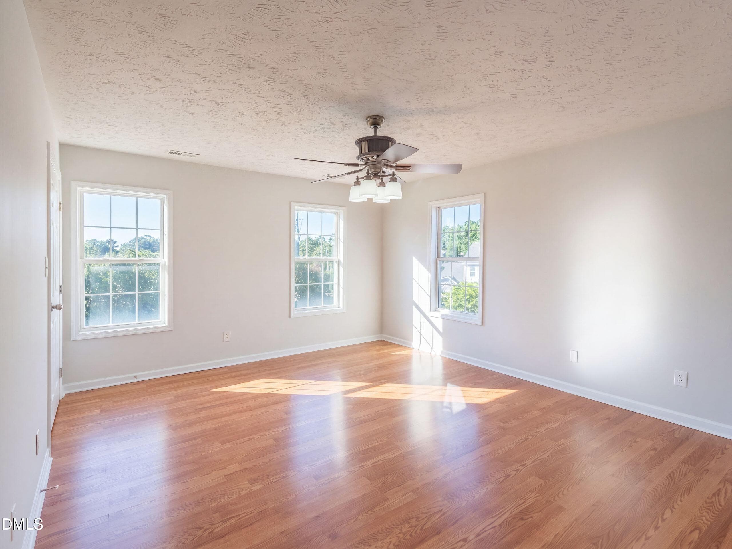 listing_3 - 744 Bent Creek Drive, Hope Mills, NC 28348, Hope Mills