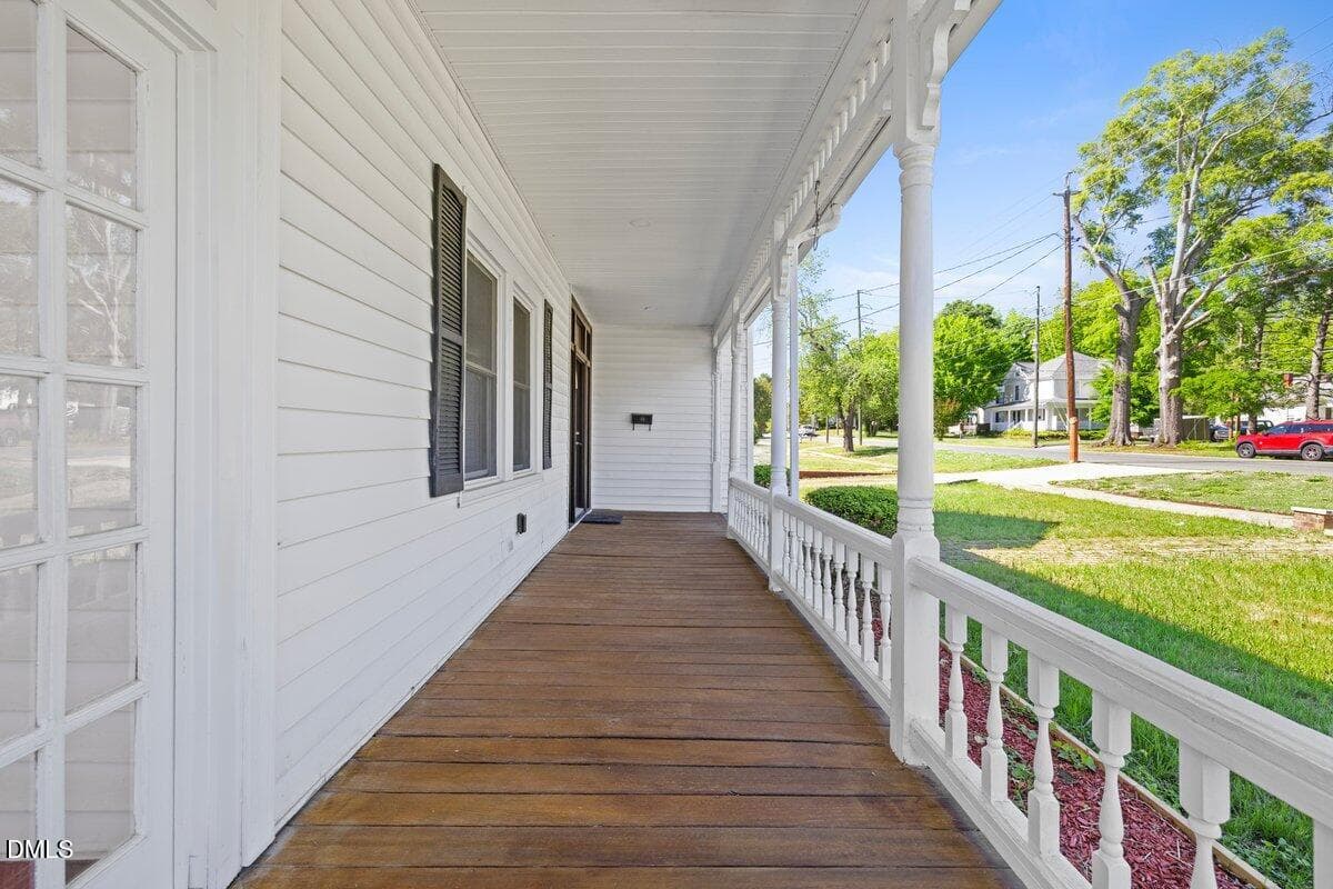 Porch - 305 Broad St 7 - 305 Broad Street, Oxford, NC 27565
