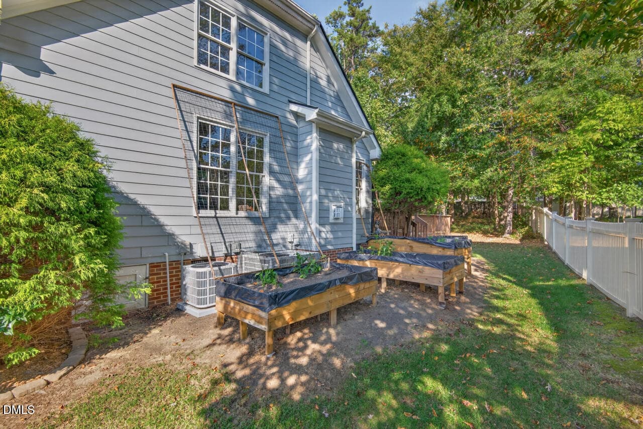 11aaa8 - 5806 Whispering Meadow Lane, Durham, NC 27712