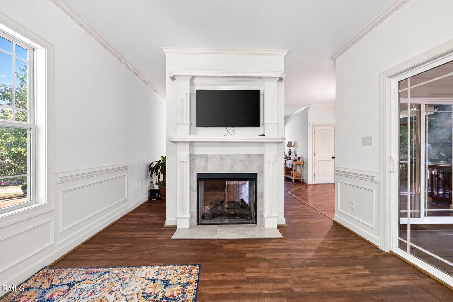 Clutter-free real estate interior-1 - 9232 Carley Circle, Garner, NC 27529, Garner