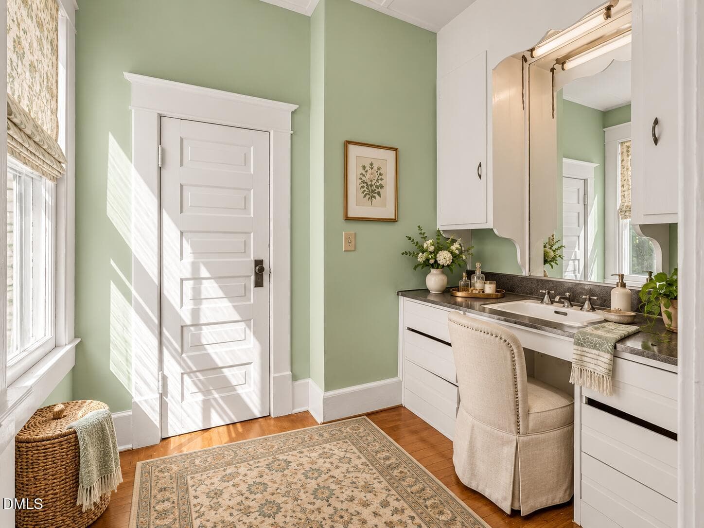 dressing 1 s - 302 Halifax Street, Warrenton, NC 27589