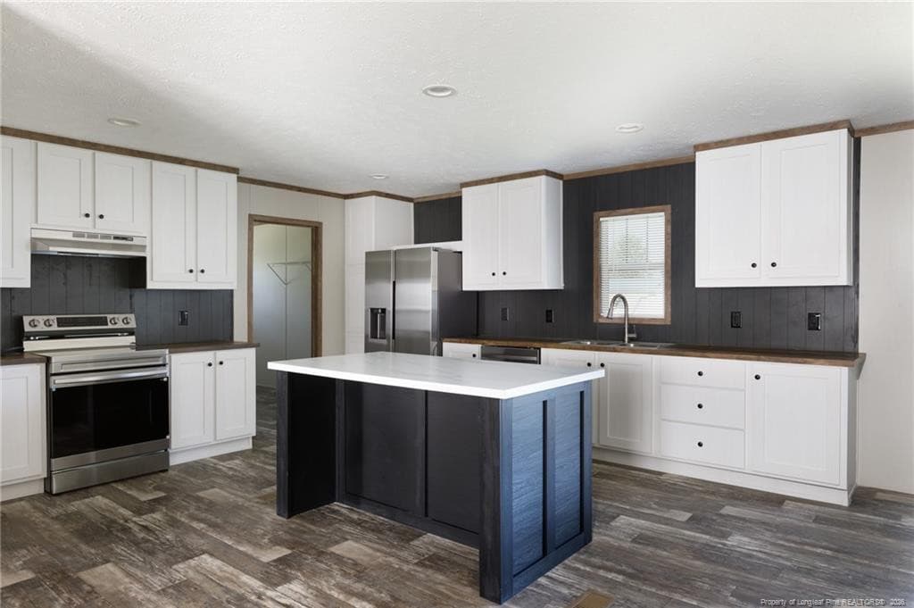 Photo 5 - 5109 Babaris Court, Hope Mills, NC 28348
