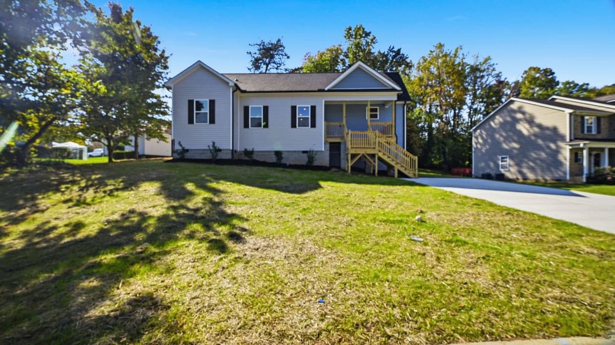 517 Cornelia Drive, Graham, NC 27253