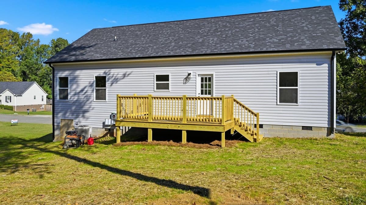 44__dsc5814.jpg - 517 Cornelia Drive, Graham, NC 27253, Graham