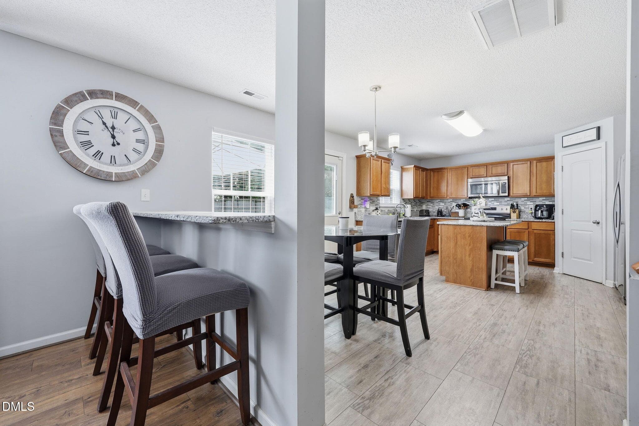 24-web-or-mls-6S8A9811 - 116 W View Drive, Burlington, NC 27215