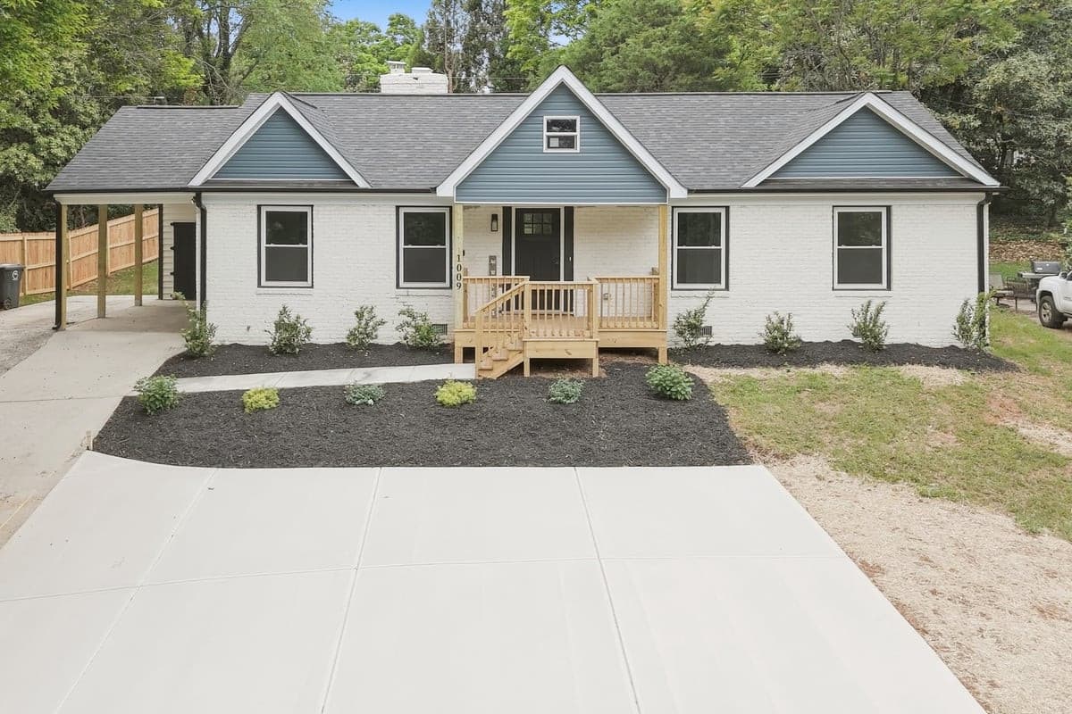 2026-05-14 at 9.00.58pm.jpg - 1009 Benjamin Parkway, Greensboro, NC 27408