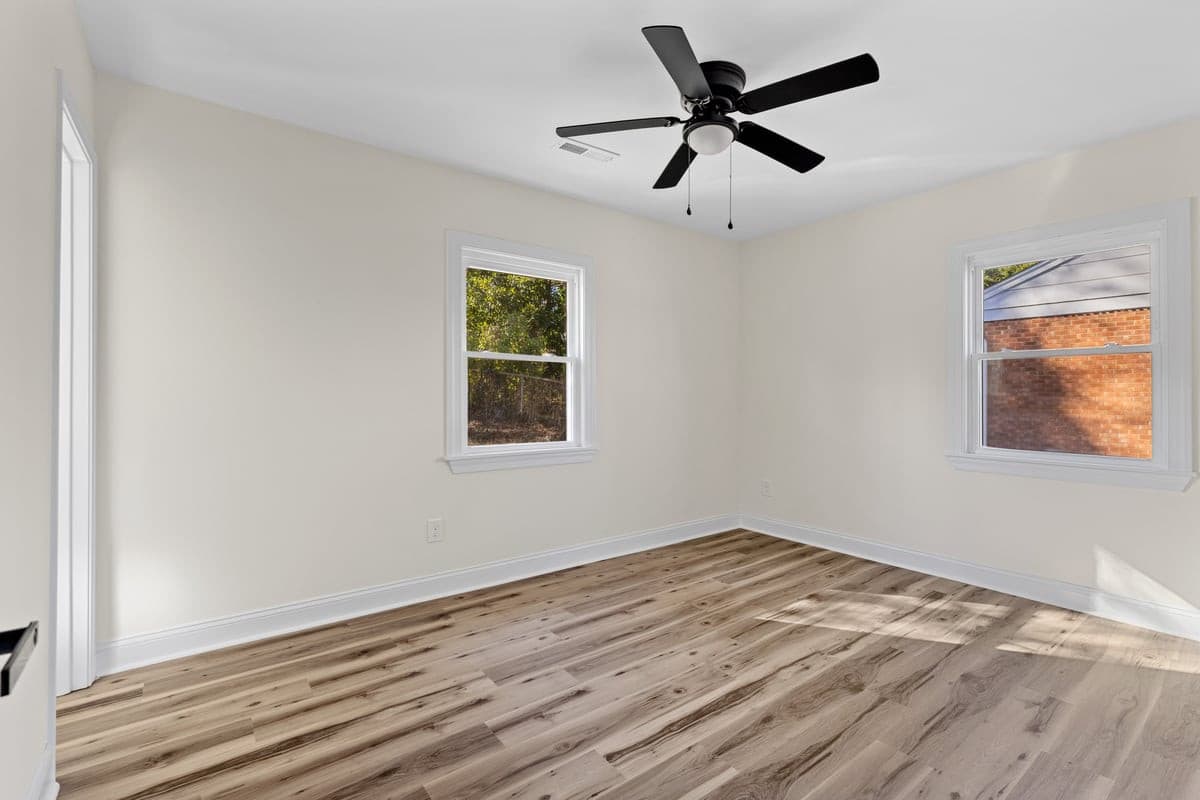 792a6251.jpg - 1009 Benjamin Parkway, Greensboro, NC 27408