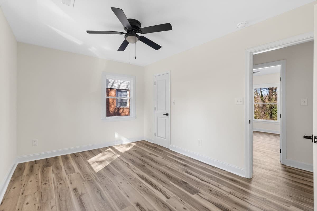 792a6266.jpg - 1009 Benjamin Parkway, Greensboro, NC 27408