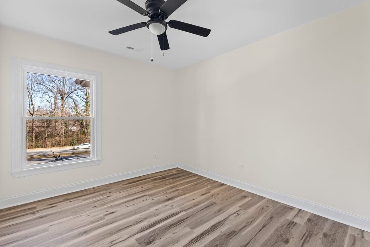 792a6236.jpg - 1009 Benjamin Parkway, Greensboro, NC 27408