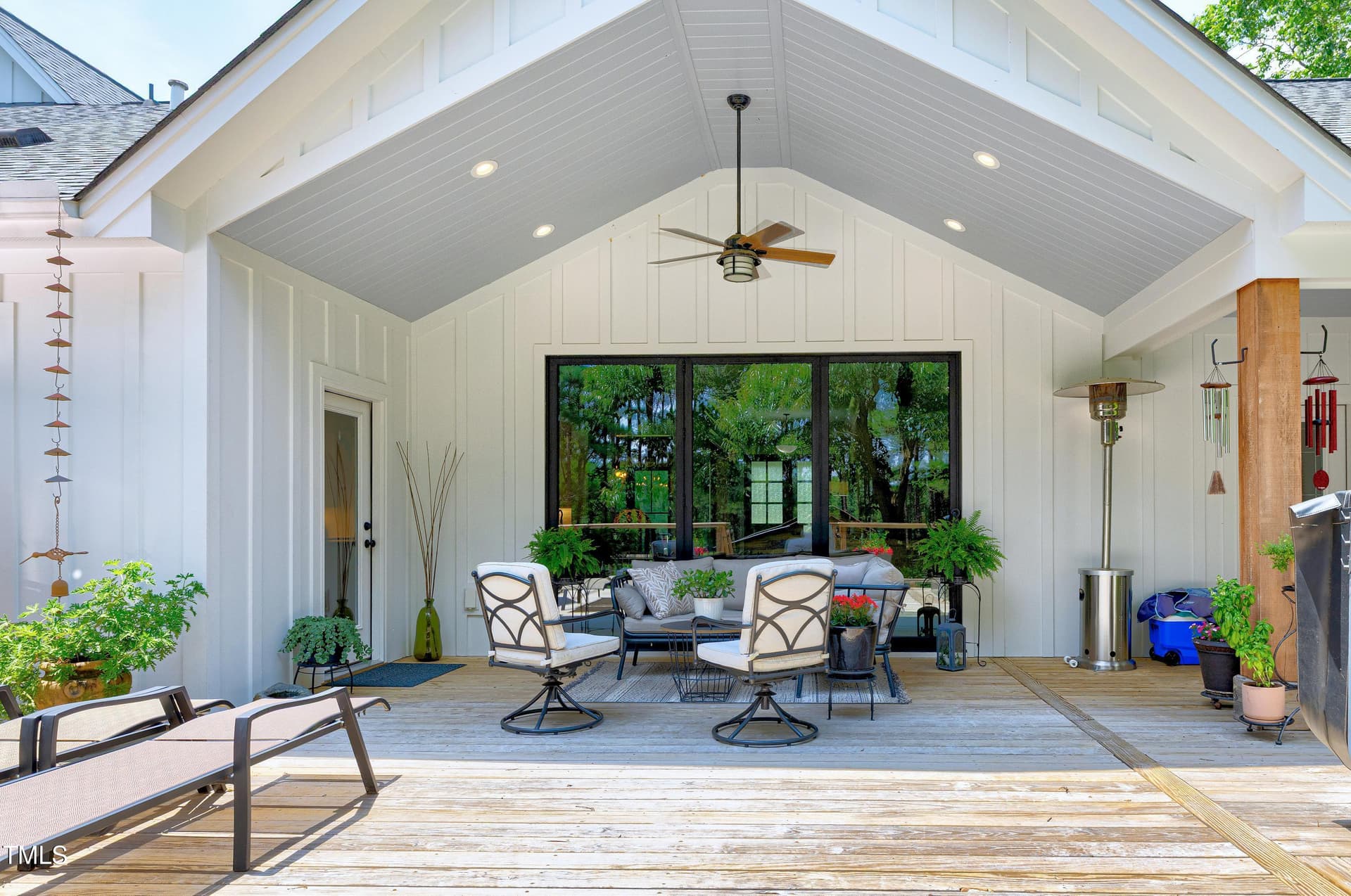 Scene-64 - 5859 Vicksboro Road, Henderson, NC 27537