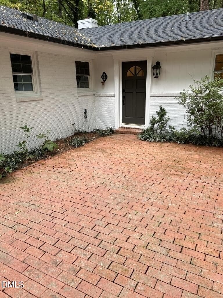 09-Courtyard - 1409 Trailwood Drive, Raleigh, NC 27606