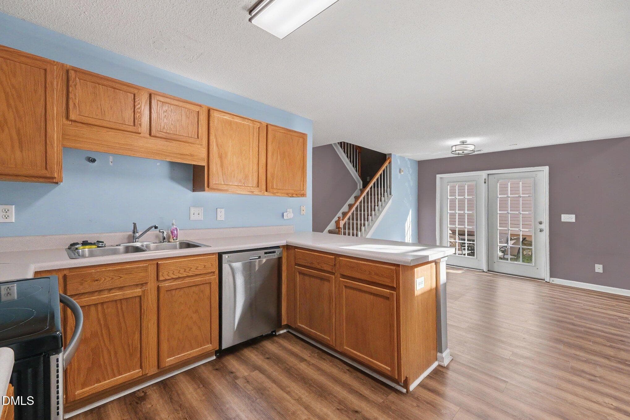 013_file_8627 - 5518 Golden Moss Trail, Raleigh, NC 27613