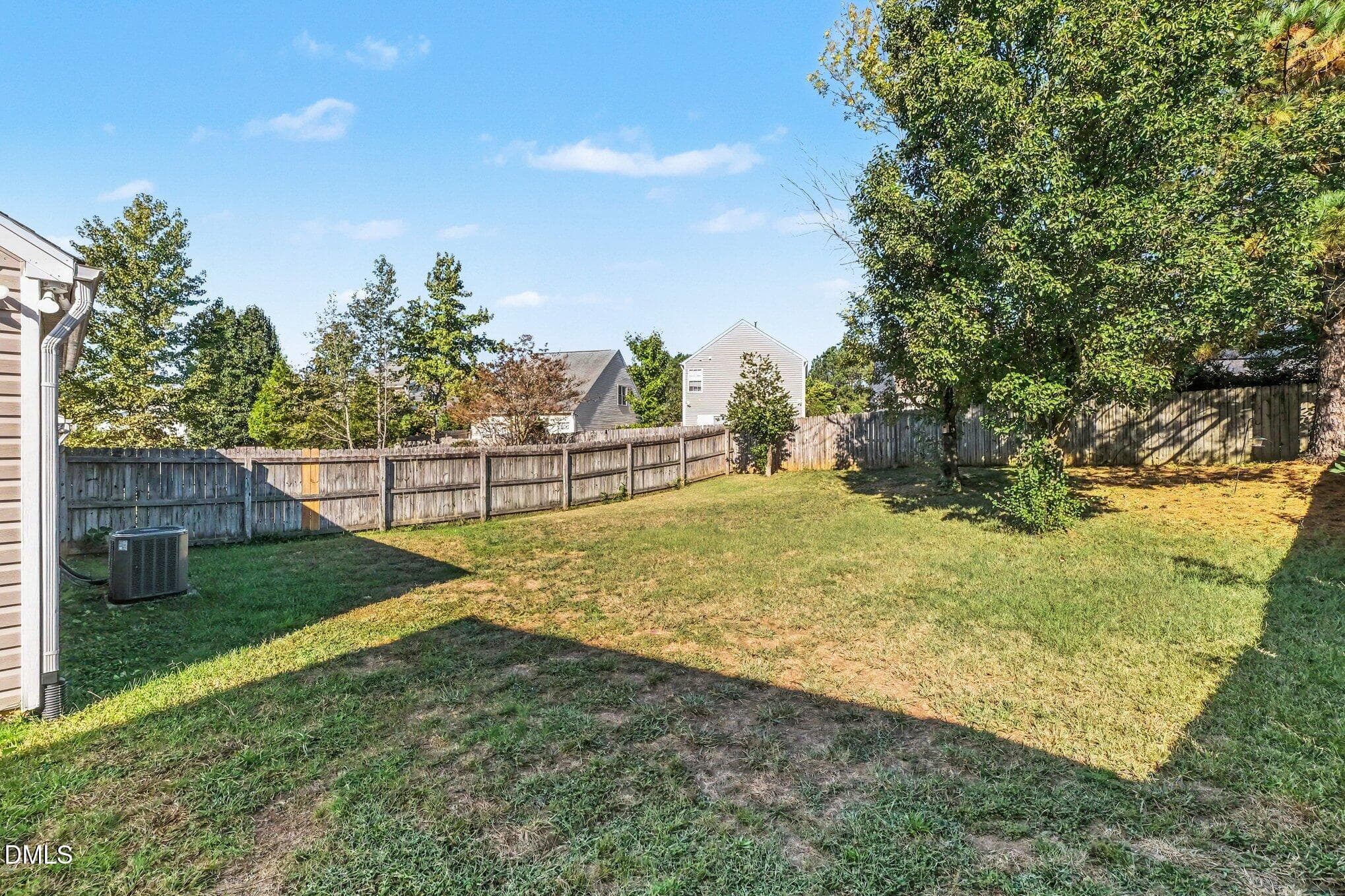 025_file_2149 - 5518 Golden Moss Trail, Raleigh, NC 27613
