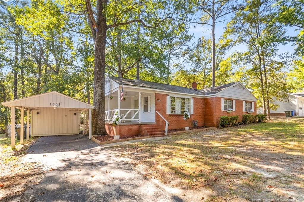 Photo 3 - 1302 Calla Circle, Fayetteville, NC 28303