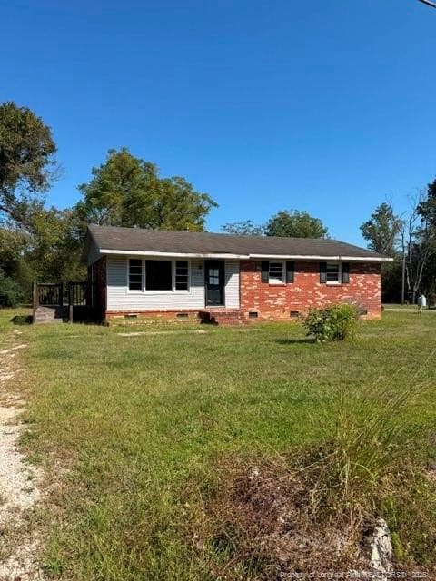 Photo 1 - 1596 McLean Chapel Church Road, Bunnlevel, NC 28323