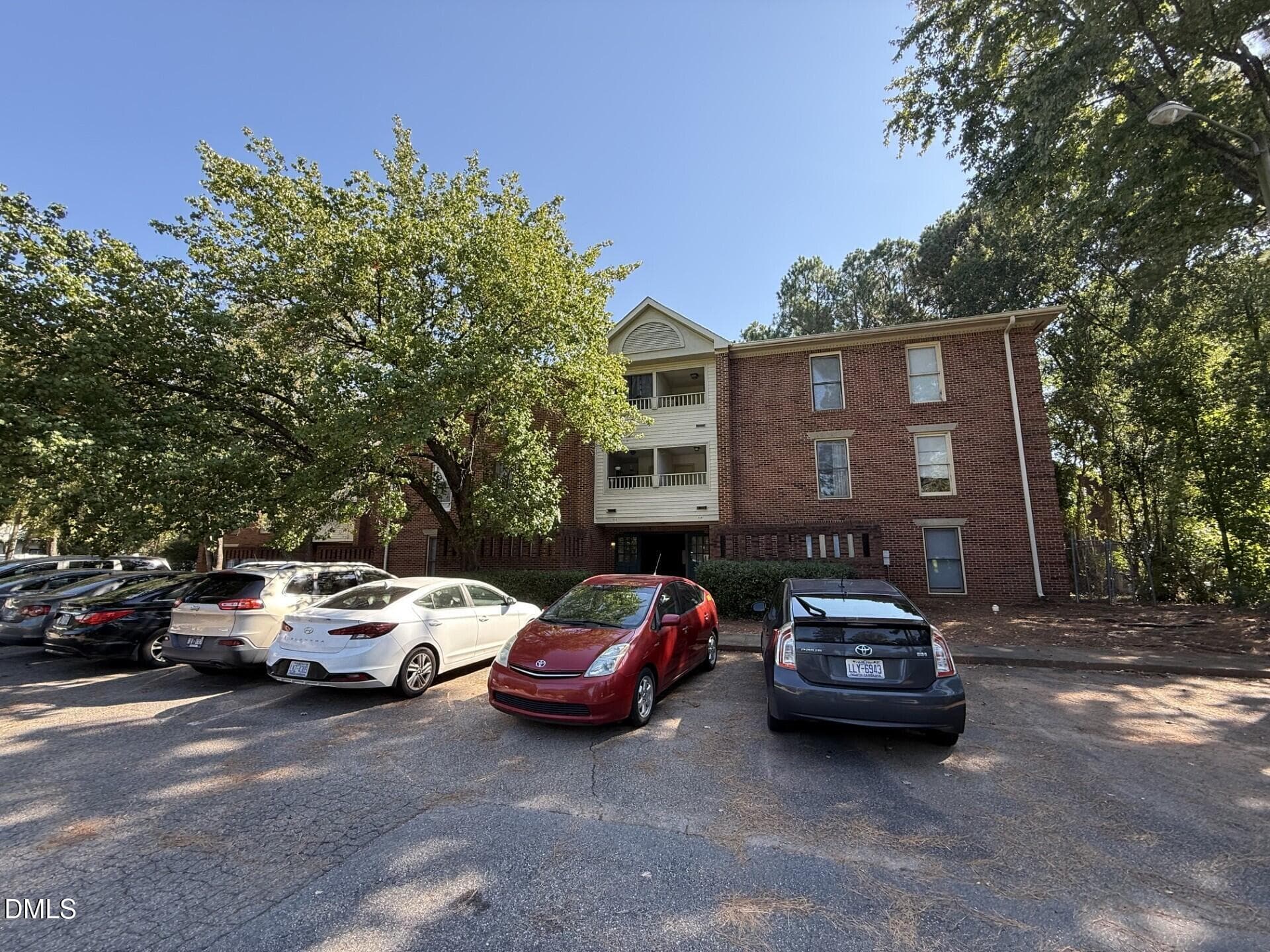 3535 Ivy Commons Drive 102, Raleigh, NC 27606