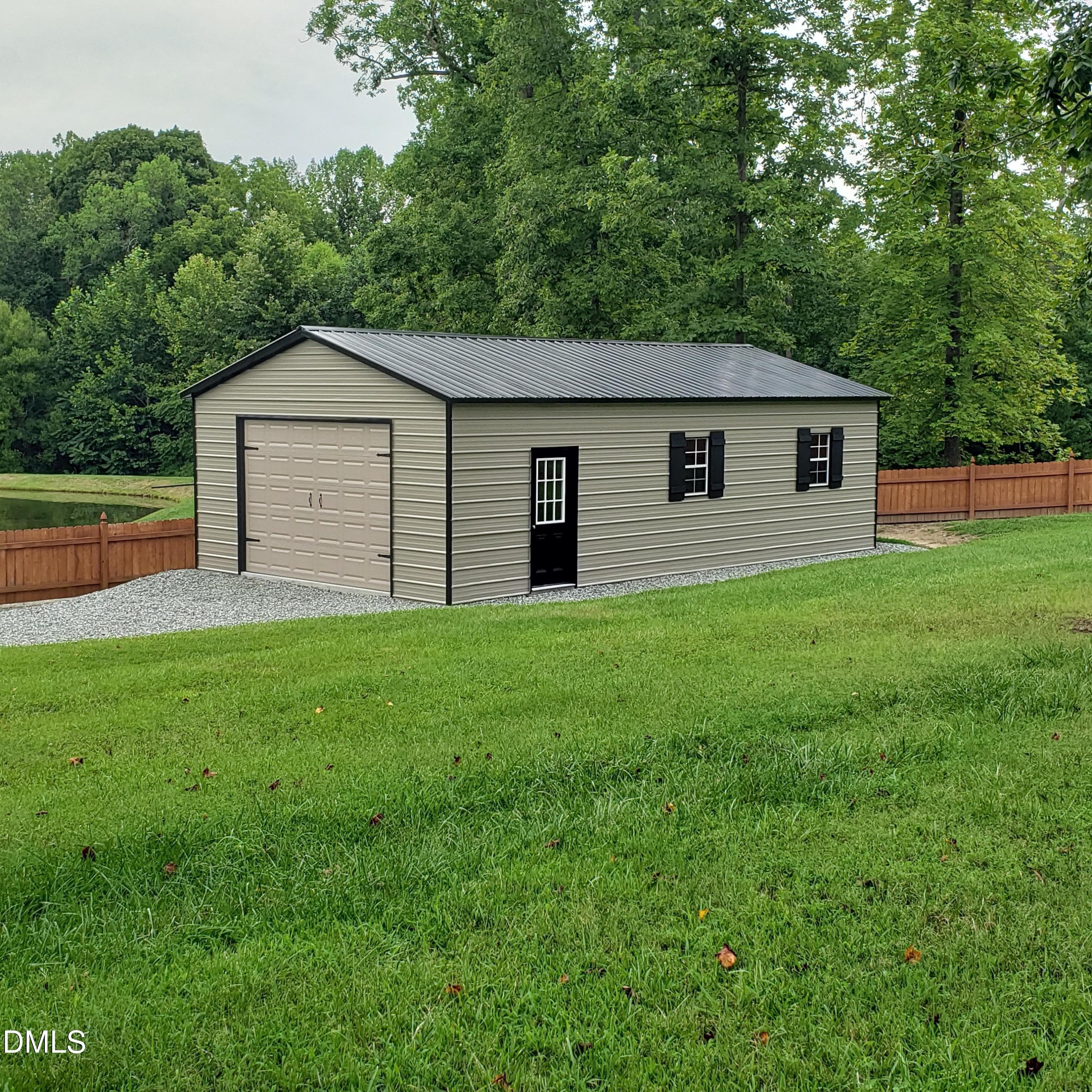 33-MetalBldg - 2957 Doris Drive, Burlington, NC 27217