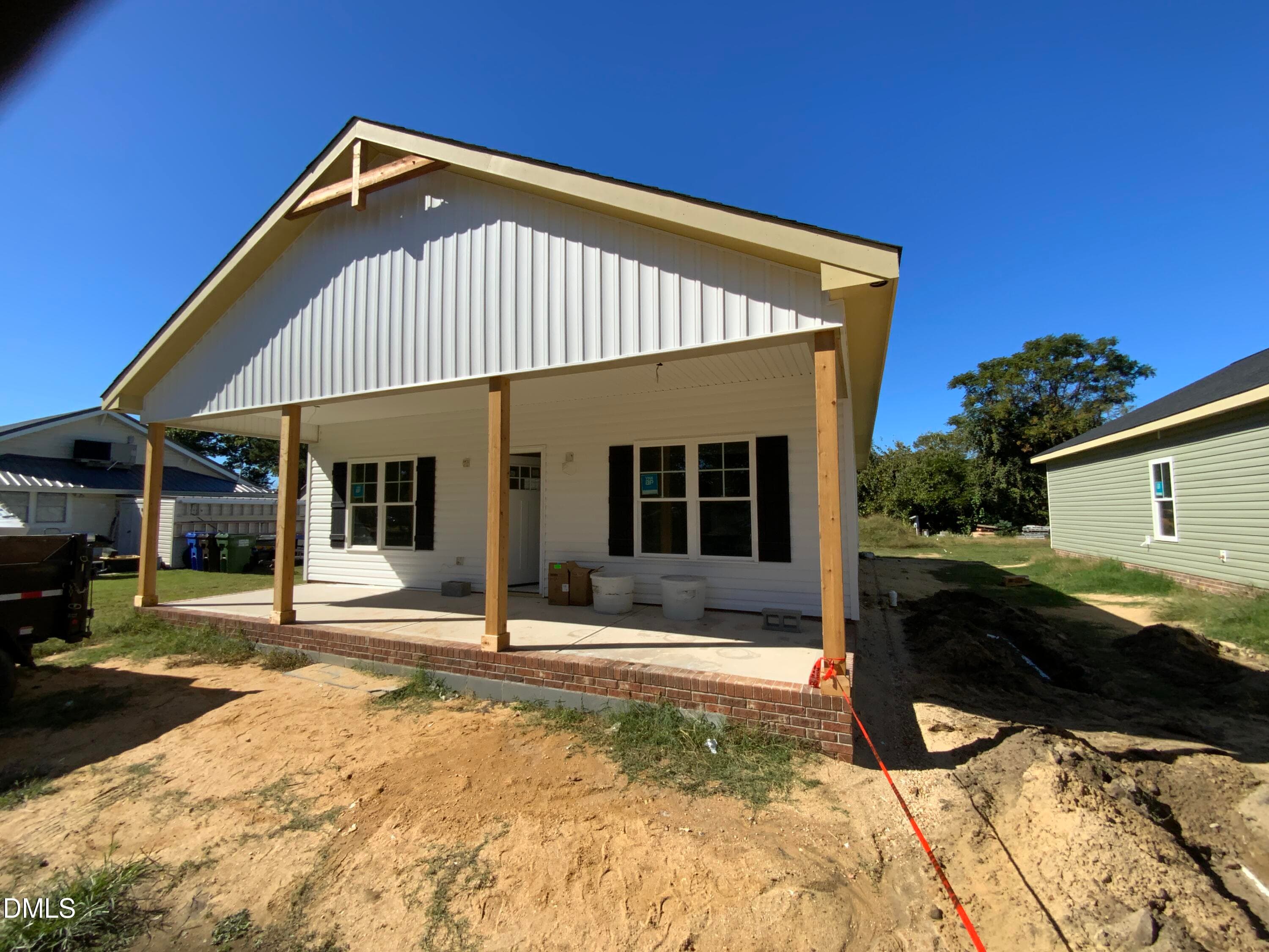 116 S Orange Street, Coats, NC 27521