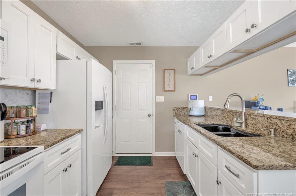 Photo 8 - 355 Northwoods Drive, Raeford, NC 28376