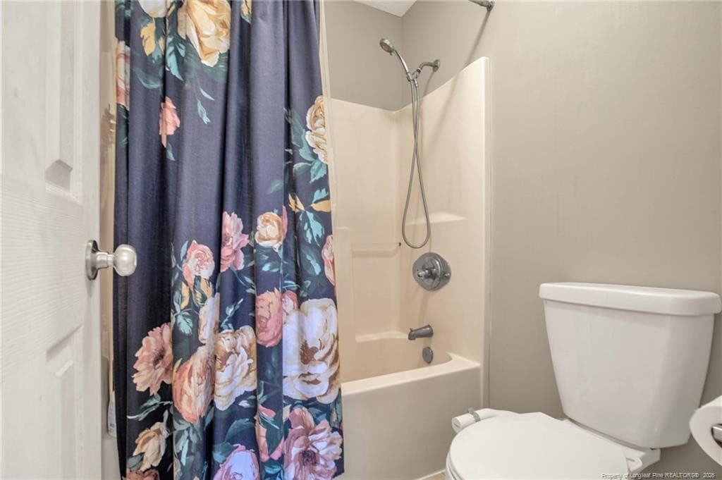 Photo 17 - 355 Northwoods Drive, Raeford, NC 28376