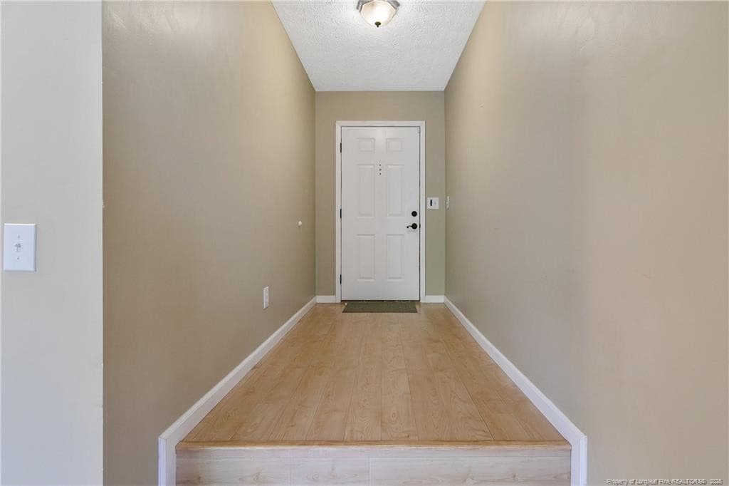 foyer - 6865 St Julian Way, Fayetteville, NC 28314