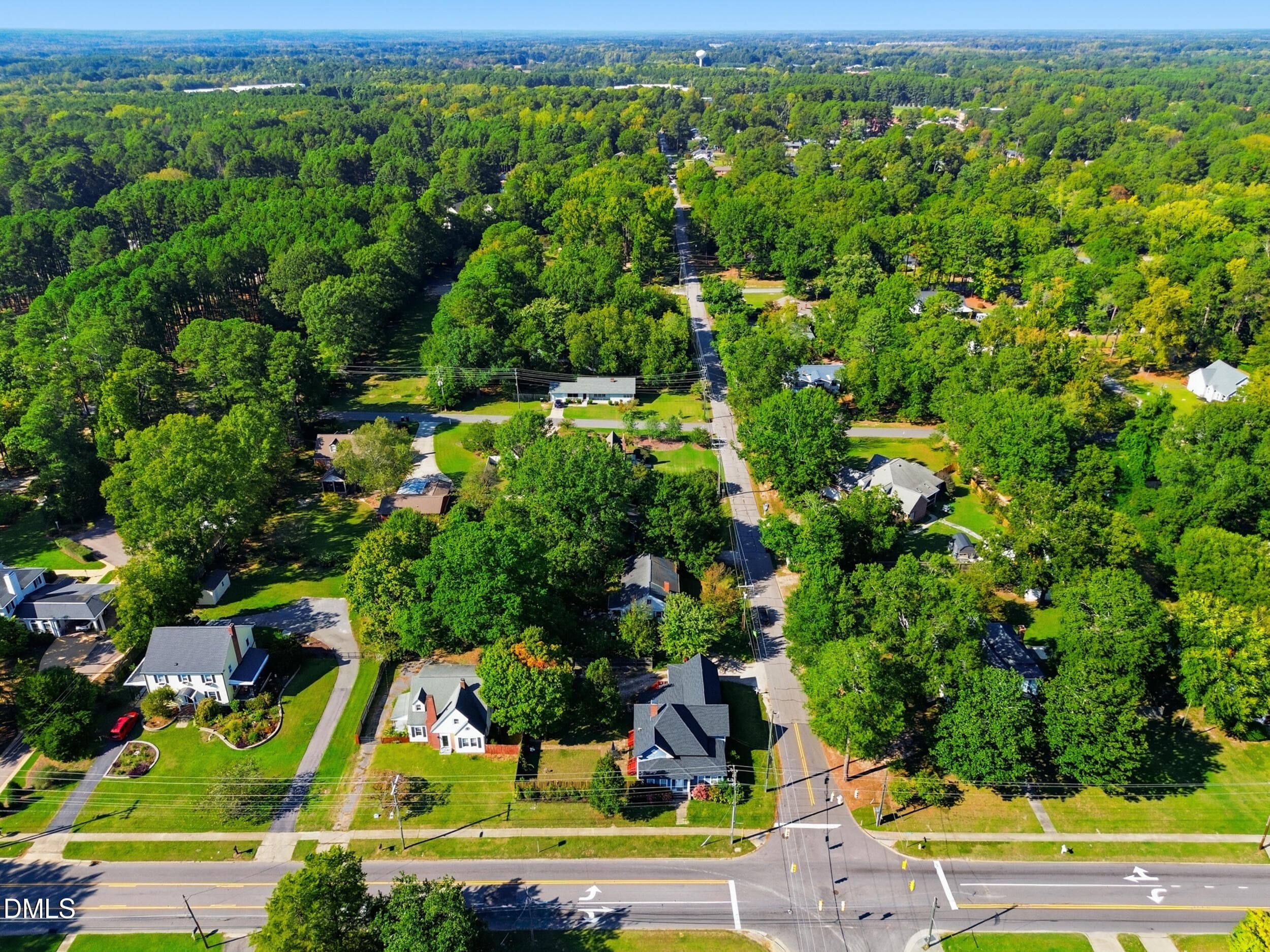 pearce-media-300-w-gannon-ave-drone-02 - 300 W Gannon Avenue W, Zebulon, NC 27597
