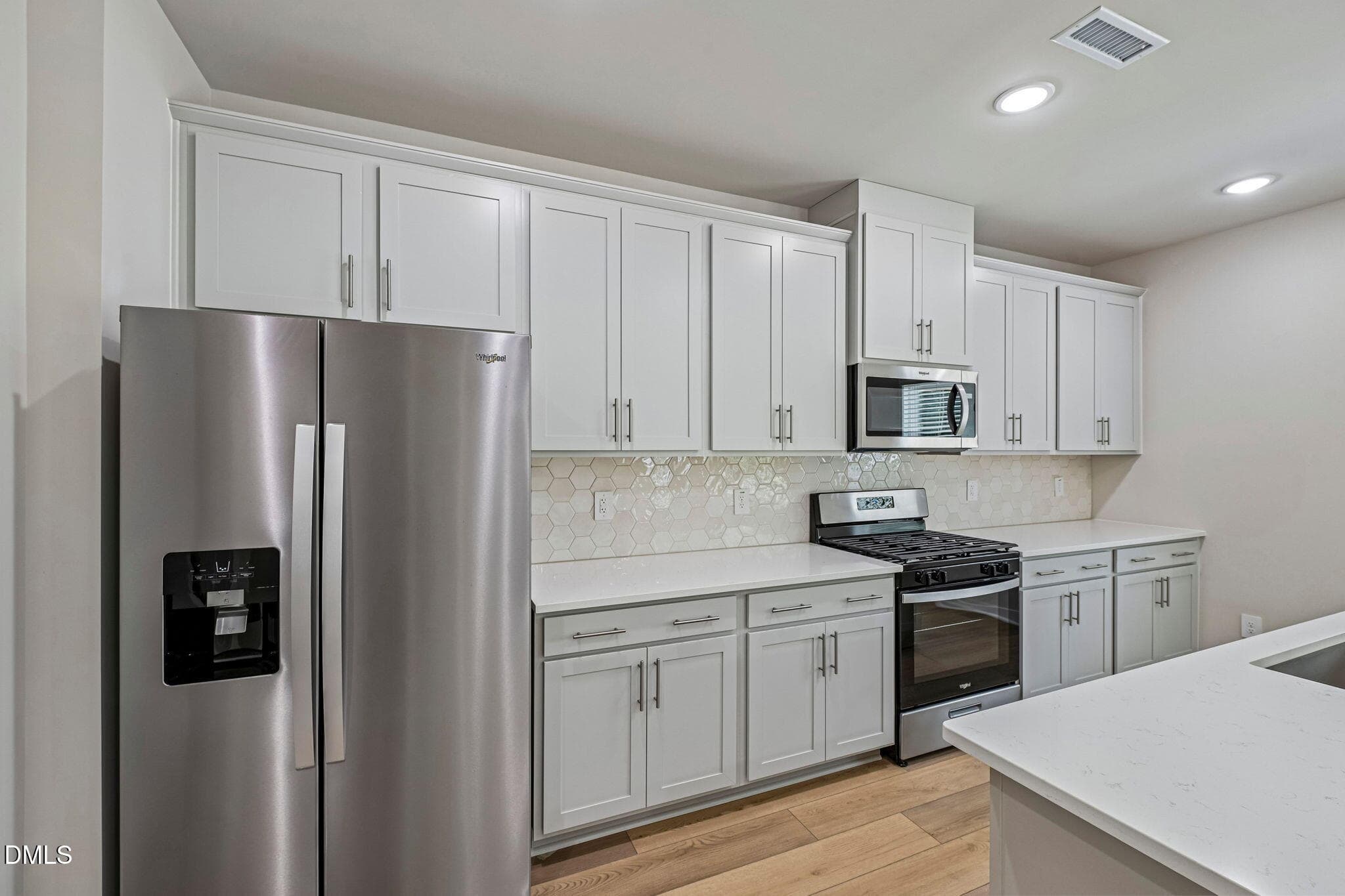 15-web-or-mls-Raleigh - Avalon Place - 1 - 1452 Hatteras Road, Durham, NC 27703