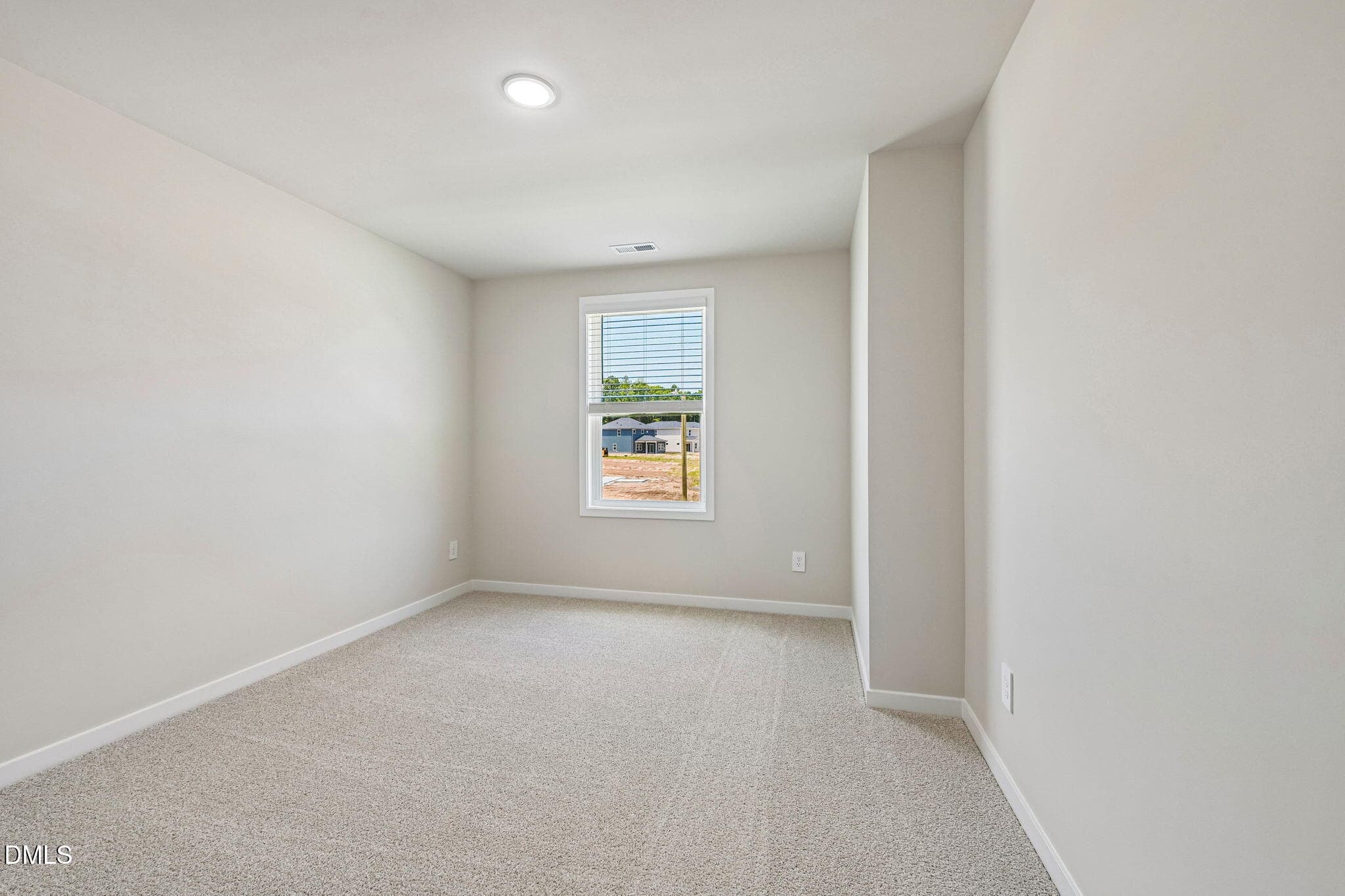 23-web-or-mls-Raleigh - Avalon Place - 1 - 1452 Hatteras Road, Durham, NC 27703