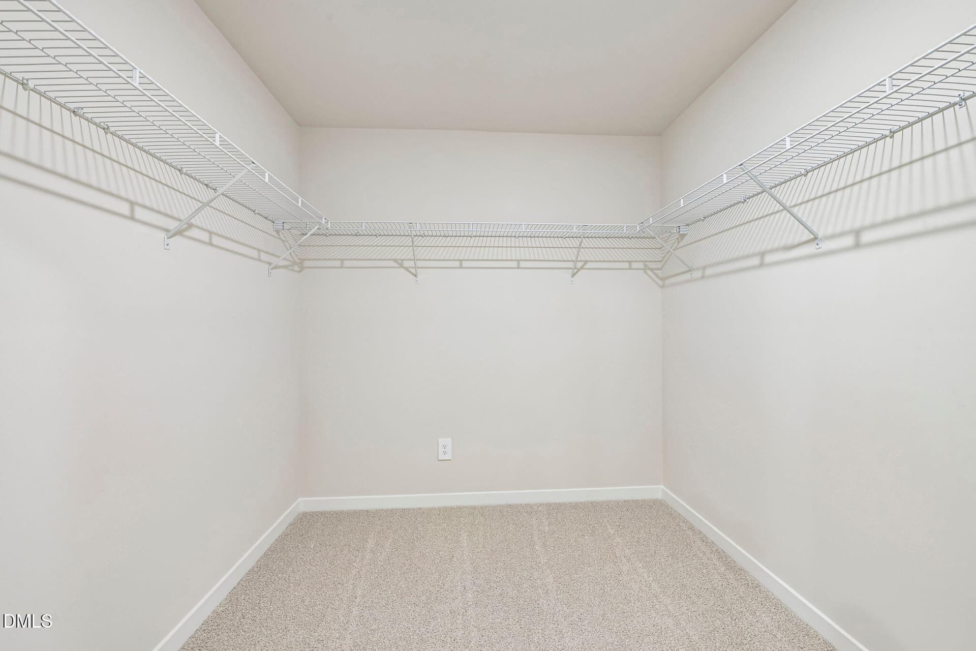 36-web-or-mls-Raleigh - Avalon Place - 1 - 1452 Hatteras Road, Durham, NC 27703