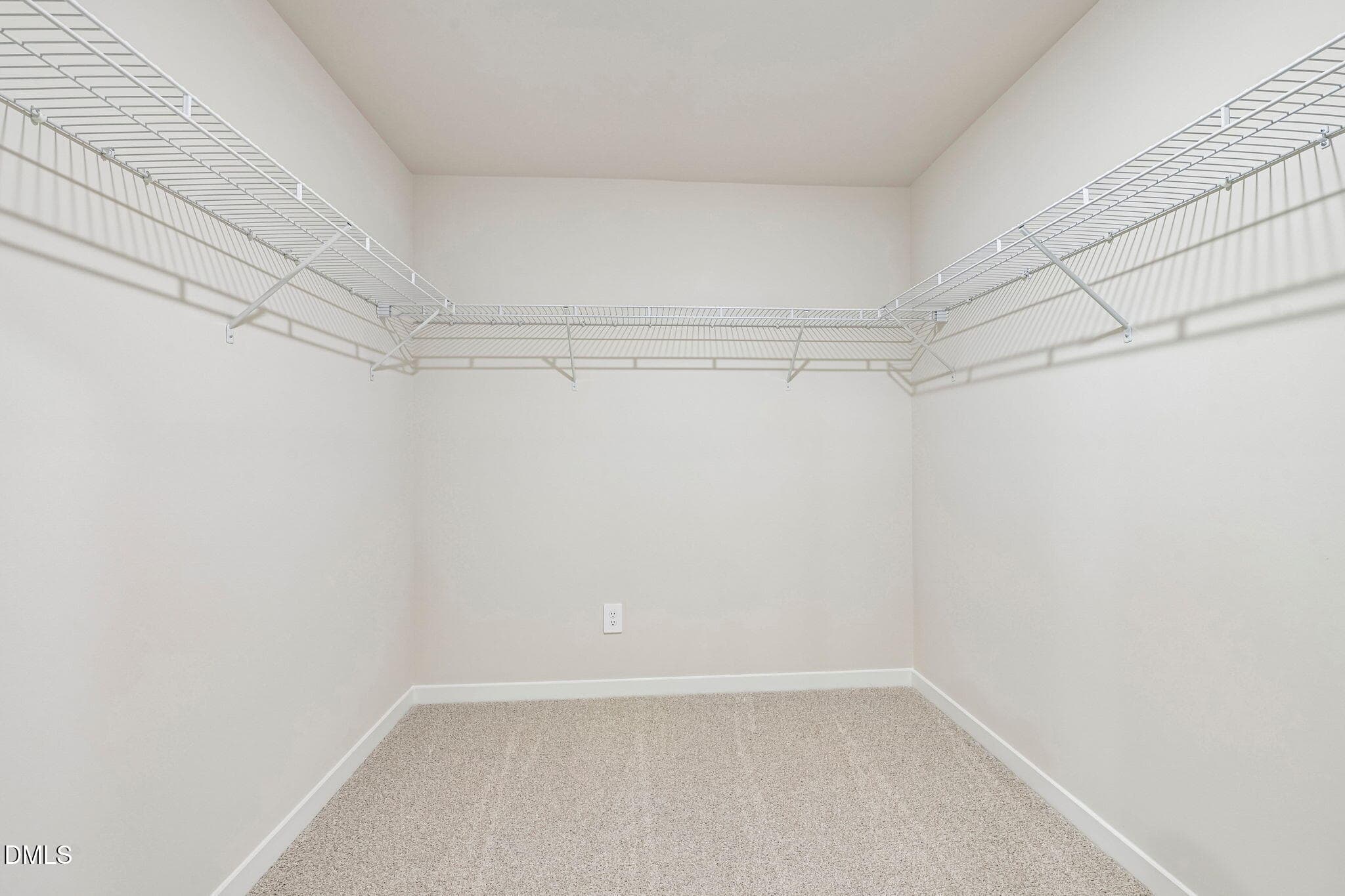 36-web-or-mls-Raleigh - Avalon Place - 1 - 1452 Hatteras Road, Durham, NC 27703