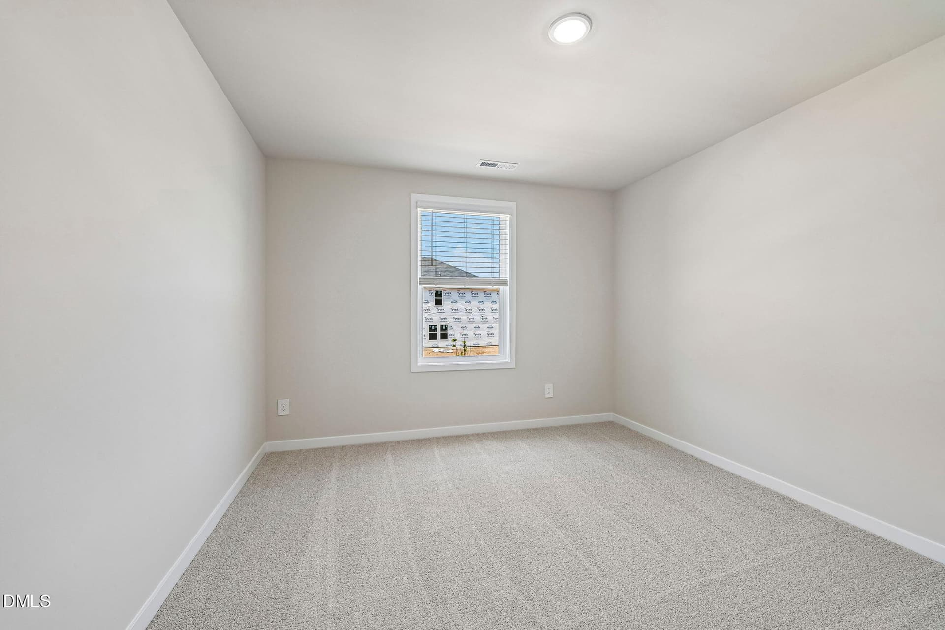 37-web-or-mls-Raleigh - Avalon Place - 1 - 1452 Hatteras Road, Durham, NC 27703