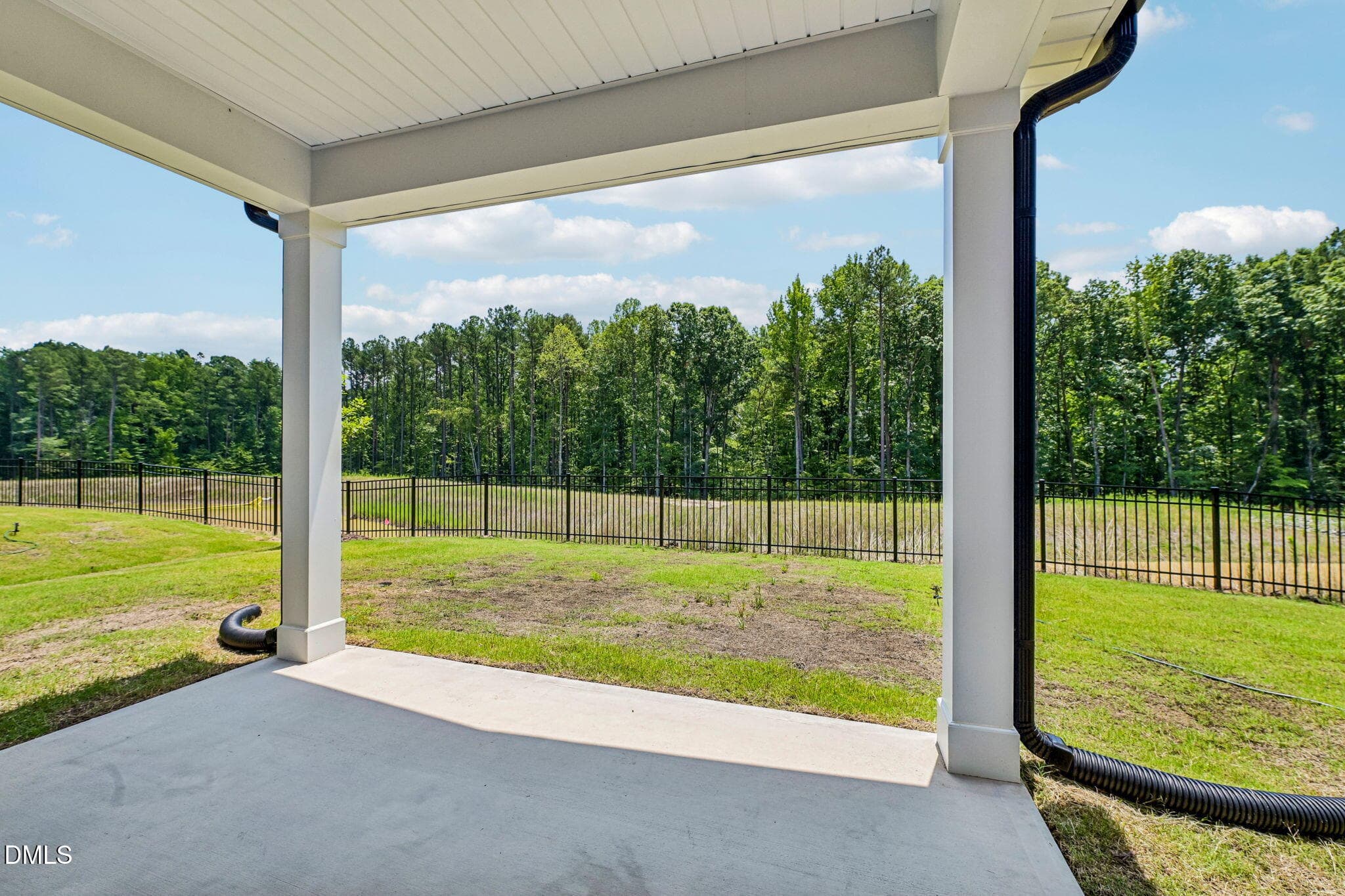 43-web-or-mls-Raleigh - Avalon Place - 1 - 1452 Hatteras Road, Durham, NC 27703