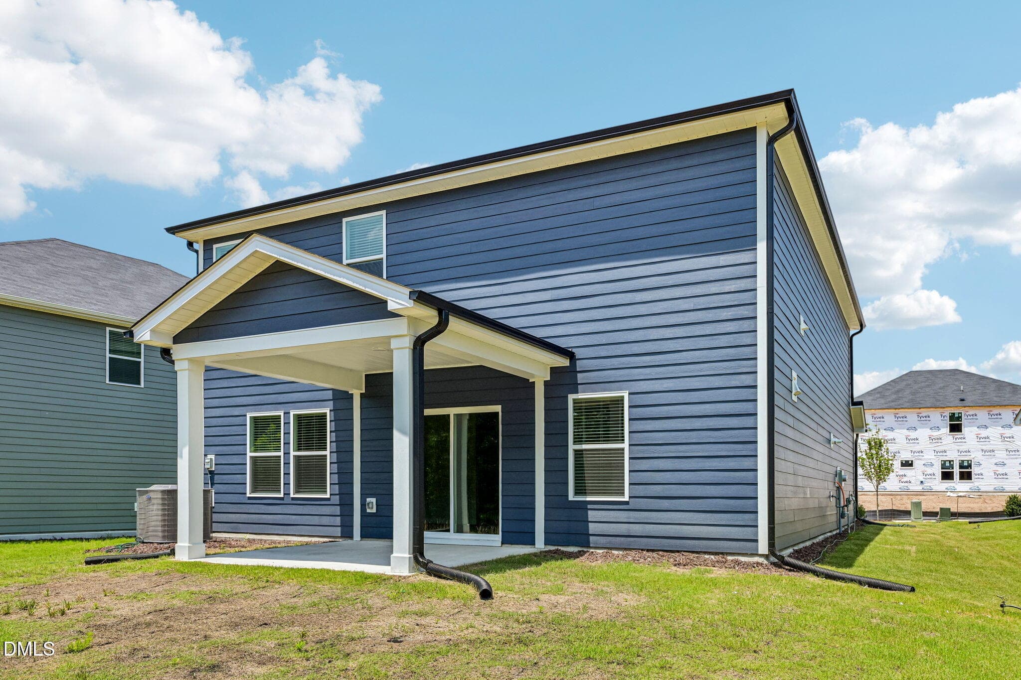 45-web-or-mls-Raleigh - Avalon Place - 1 - 1452 Hatteras Road, Durham, NC 27703