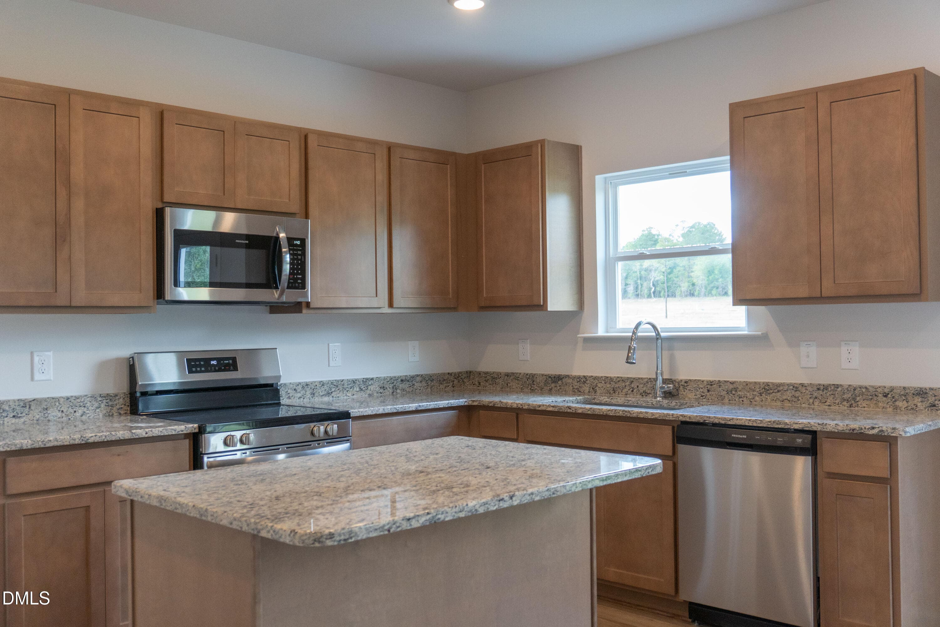 _DSC1143 - 424 Barter Drive, Vass, NC 28394