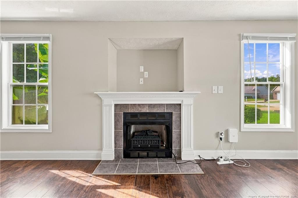 Photo 7 - 220 Seabiscuit Drive, Raeford, NC 28376