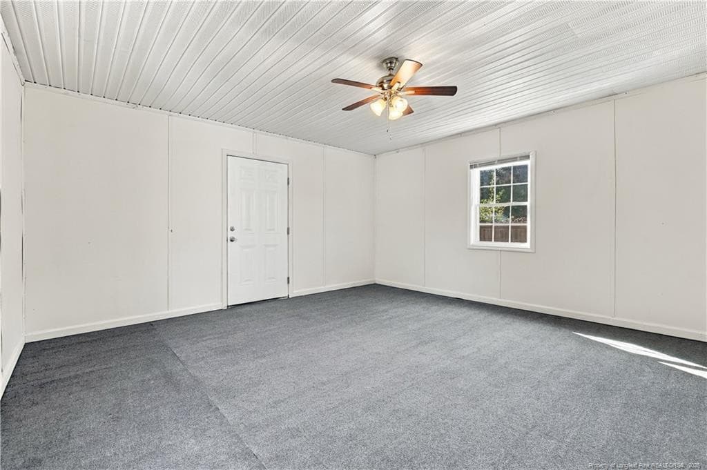 Photo 10 - 220 Seabiscuit Drive, Raeford, NC 28376