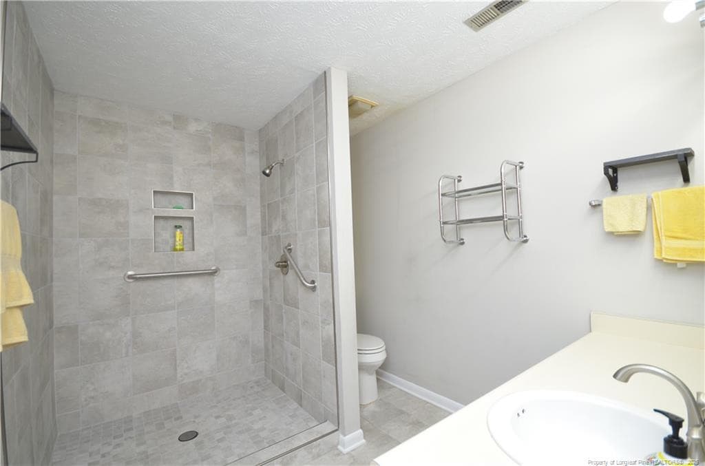 Photo 32 - 1853 Tryon Drive 1, Fayetteville, NC 28303
