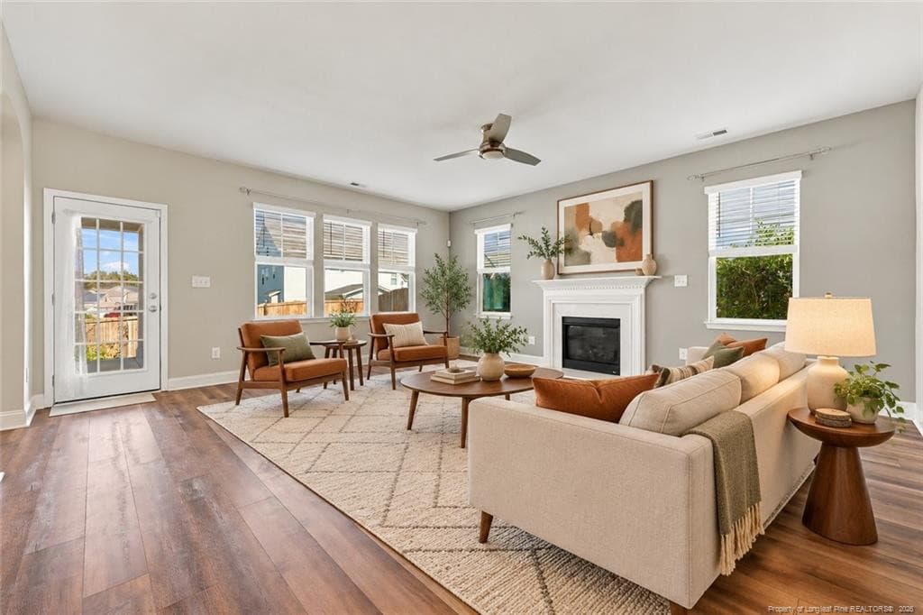 AI added furnishings - 145 Gladstone Street, Raeford, NC 28376