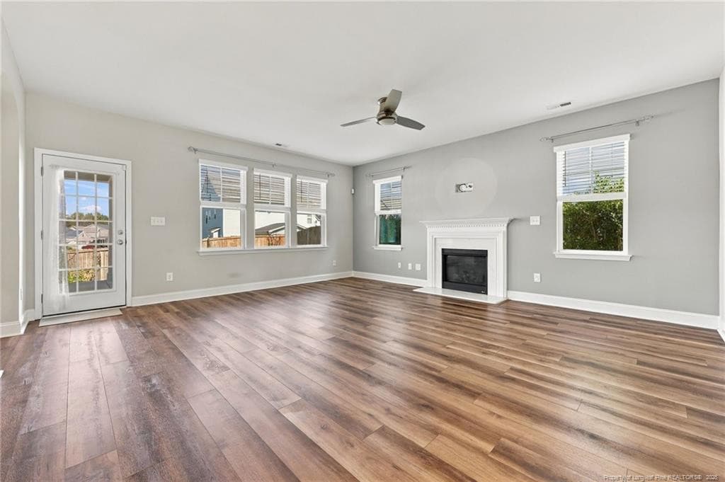 Photo 4 - 145 Gladstone Street, Raeford, NC 28376