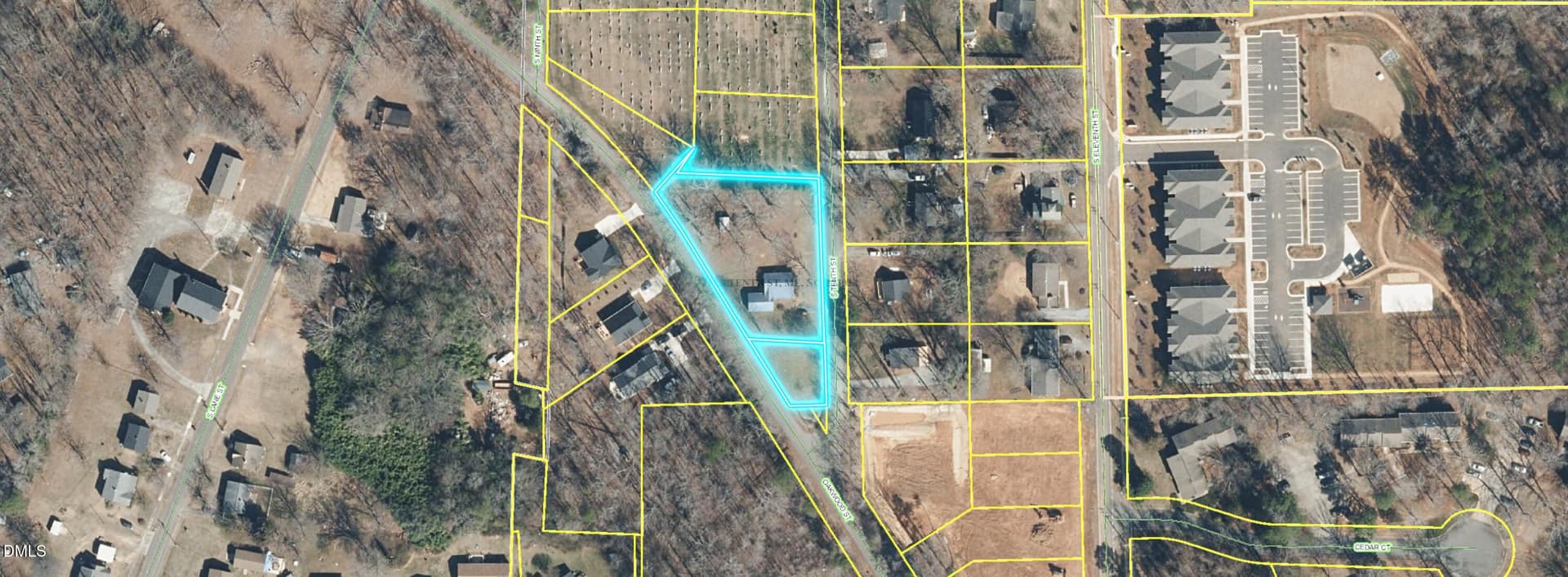 parcels_glow_outline - 218 S 10th Street, Mebane, NC 27302