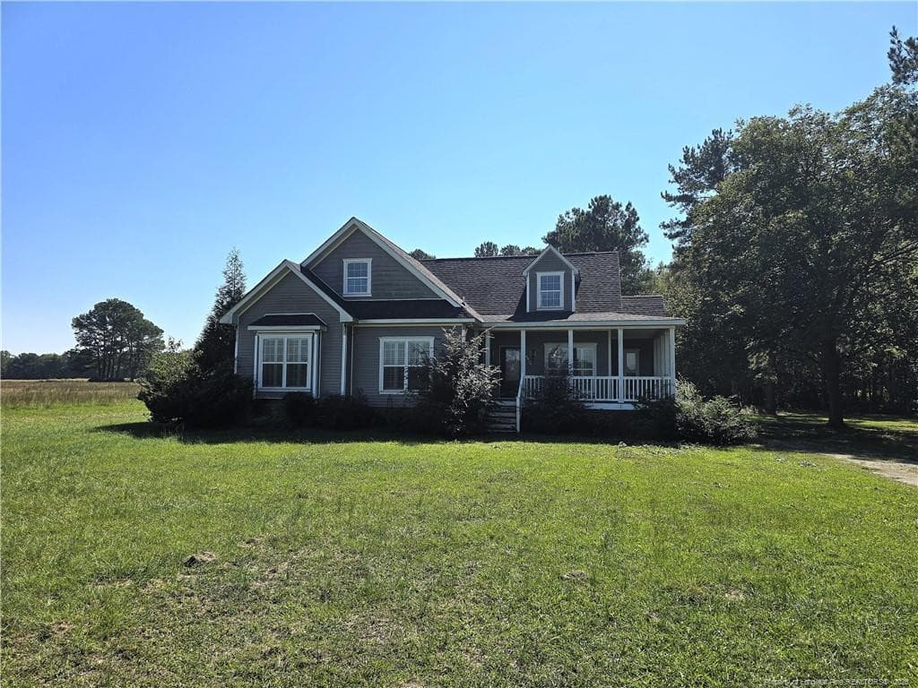 1103 Forrest Drive, Bladenboro, NC 28320