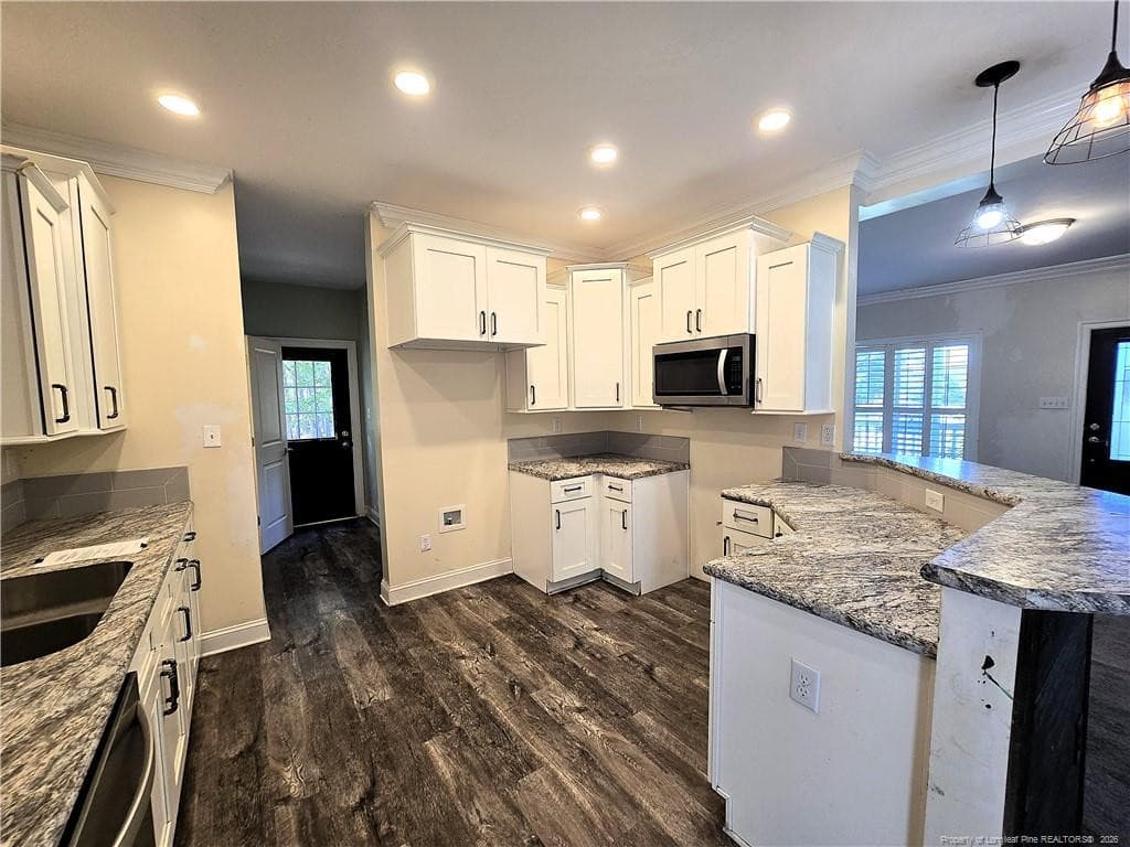 Photo 7 - 1103 Forrest Drive, Bladenboro, NC 28320
